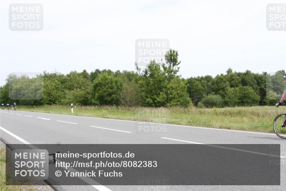 22.06.2025 - Viking Triathlon Yannick Fuchs http://msf.ph/oto/8082383 22.06.2025 12:42:21 Radfahren 25, 336, 369 meine-sportfotos.de