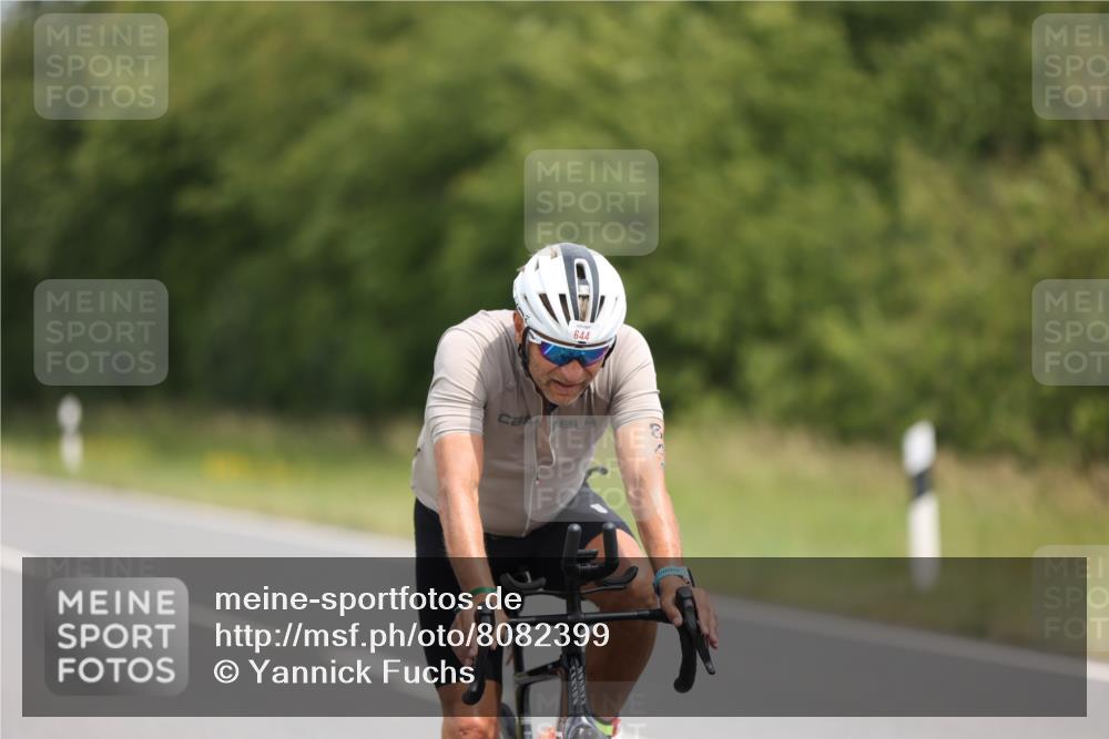 22.06.2025 - Viking Triathlon Yannick Fuchs http://msf.ph/oto/8082399 22.06.2025 12:22:42 Radfahren 135, 342, 551, 644 meine-sportfotos.de