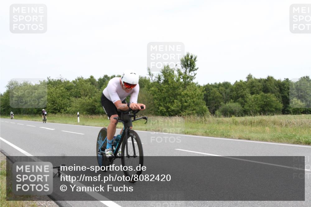 22.06.2025 - Viking Triathlon Yannick Fuchs http://msf.ph/oto/8082420 22.06.2025 12:43:18 Radfahren 40, 301, 438, 448 meine-sportfotos.de