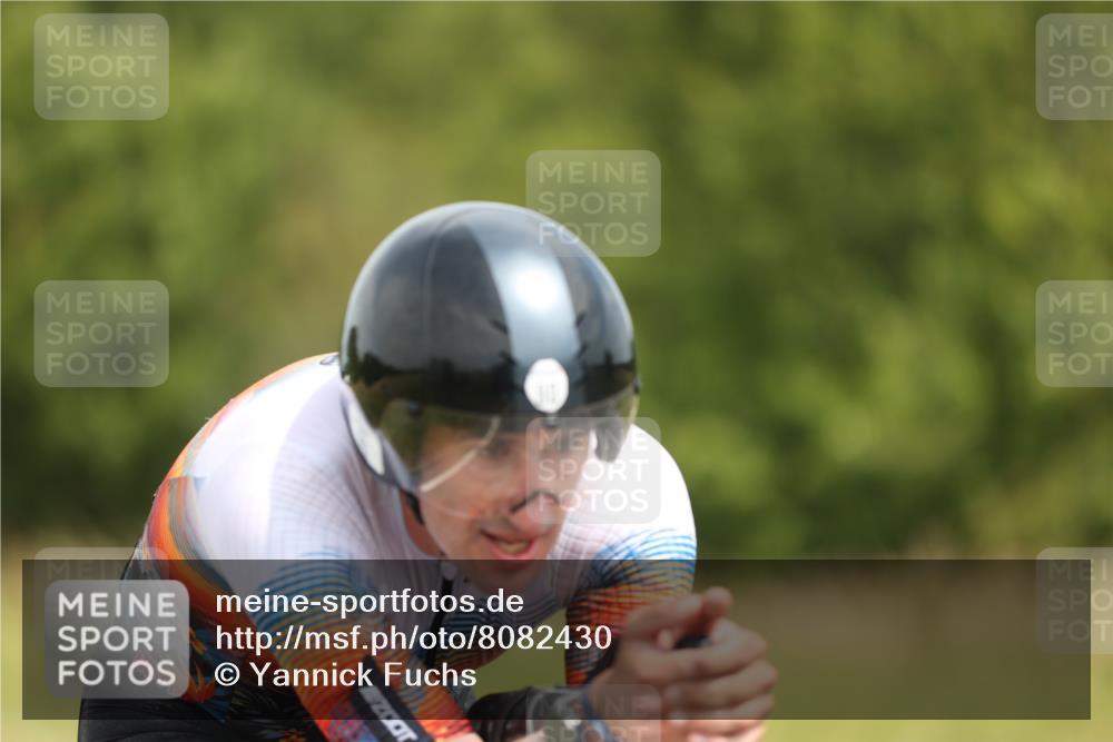 22.06.2025 - Viking Triathlon Yannick Fuchs http://msf.ph/oto/8082430 22.06.2025 12:23:08 Radfahren 90, 178, 198, 326, 351, 384, 401, 534 meine-sportfotos.de