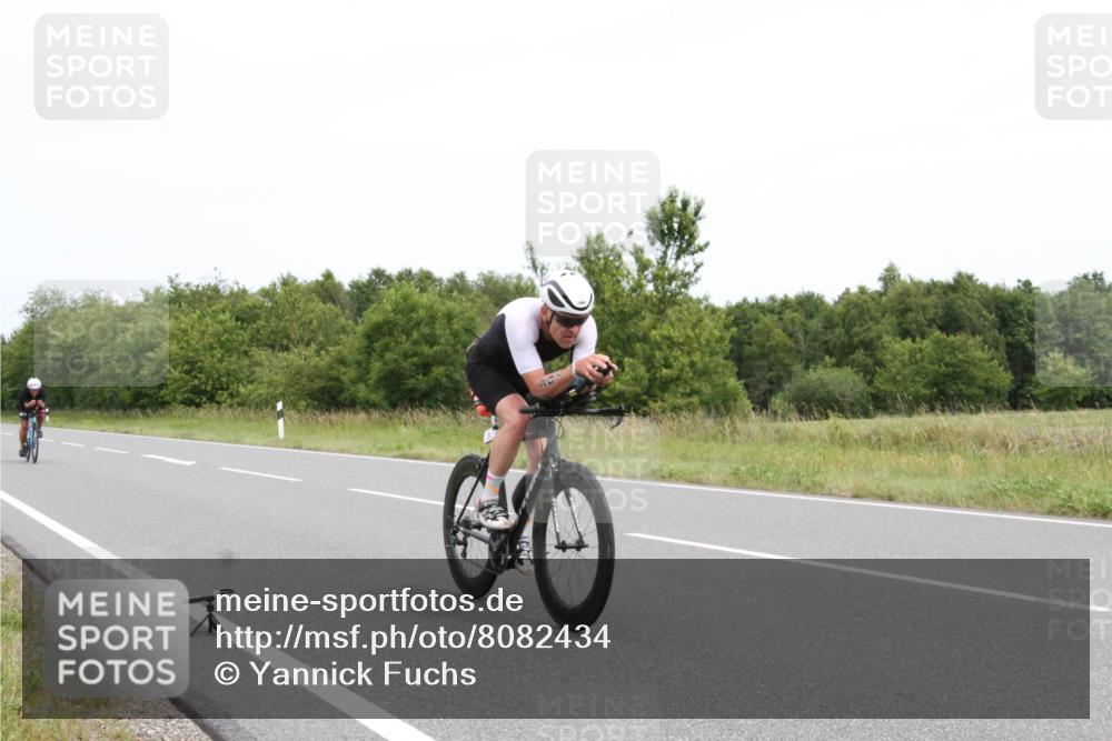 22.06.2025 - Viking Triathlon Yannick Fuchs http://msf.ph/oto/8082434 22.06.2025 12:43:27 Radfahren 109, 207, 301, 320, 438, 546, 616, 621 meine-sportfotos.de