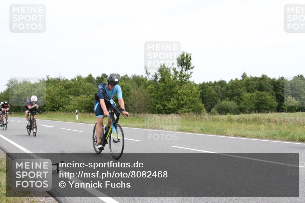 22.06.2025 - Viking Triathlon Yannick Fuchs http://msf.ph/oto/8082468 22.06.2025 12:43:40 Radfahren 12, 124, 187, 316, 327, 349, 388, 407, 428, 442, 493, 522, 654 meine-sportfotos.de