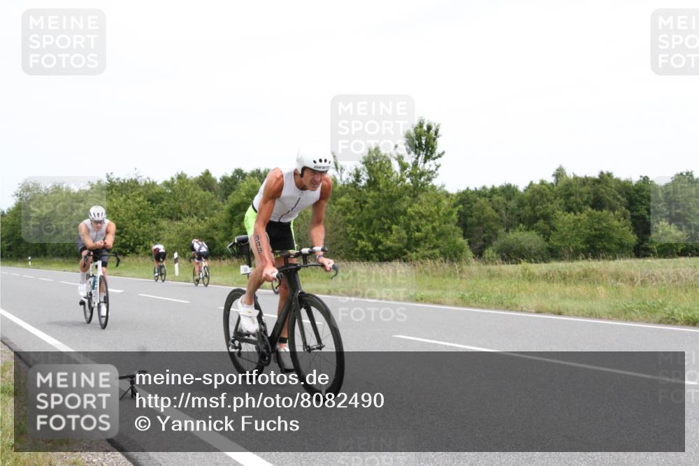 22.06.2025 - Viking Triathlon Yannick Fuchs http://msf.ph/oto/8082490 22.06.2025 12:43:42 Radfahren 124, 187, 316, 327, 349, 359, 388, 407, 428, 442, 493, 522, 654 meine-sportfotos.de