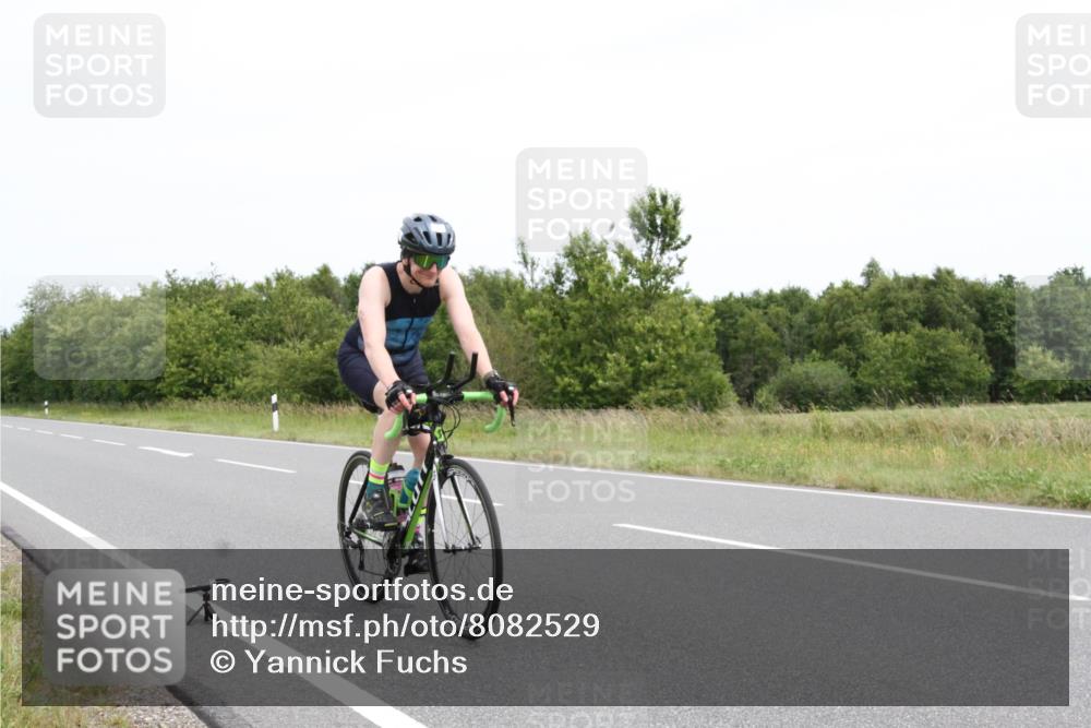 22.06.2025 - Viking Triathlon Yannick Fuchs http://msf.ph/oto/8082529 22.06.2025 12:44:19 Radfahren 136, 342 meine-sportfotos.de