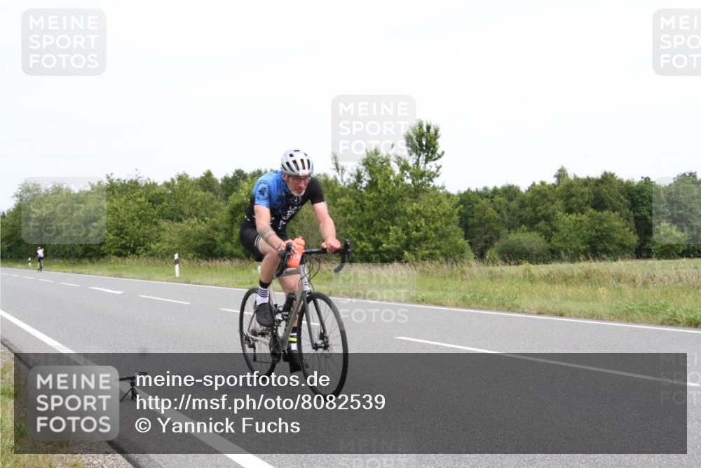 22.06.2025 - Viking Triathlon Yannick Fuchs http://msf.ph/oto/8082539 22.06.2025 12:44:26 Radfahren 374, 634 meine-sportfotos.de