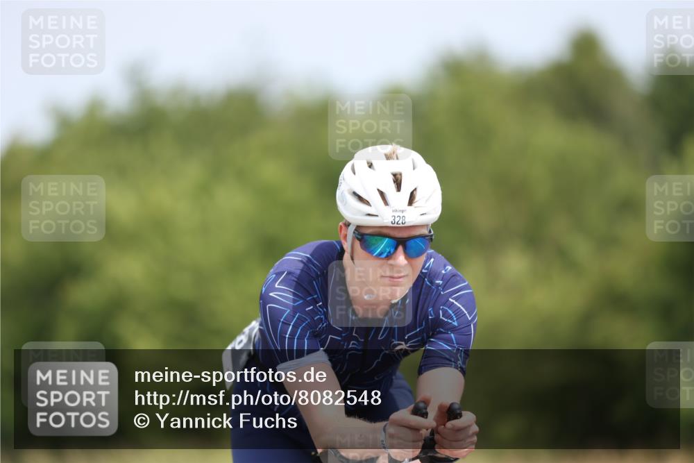 22.06.2025 - Viking Triathlon Yannick Fuchs http://msf.ph/oto/8082548 22.06.2025 12:23:41 Radfahren 42, 226, 328, 443, 630 meine-sportfotos.de