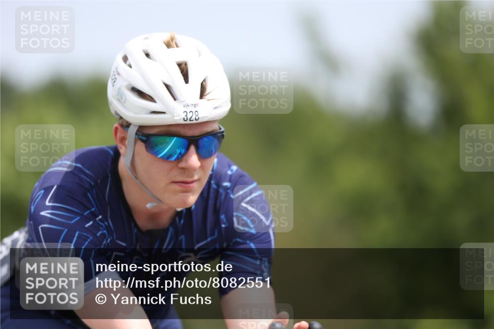 22.06.2025 - Viking Triathlon Yannick Fuchs http://msf.ph/oto/8082551 22.06.2025 12:23:42 Radfahren 42, 226, 328, 443, 630 meine-sportfotos.de