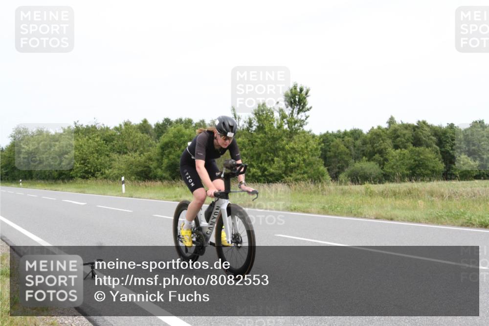 22.06.2025 - Viking Triathlon Yannick Fuchs http://msf.ph/oto/8082553 22.06.2025 12:44:59 Radfahren 62, 199, 613 meine-sportfotos.de