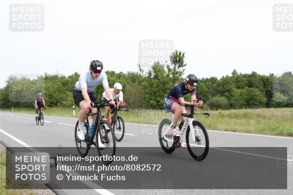 22.06.2025 - Viking Triathlon Yannick Fuchs http://msf.ph/oto/8082572 22.06.2025 12:45:36 Radfahren 147, 255, 312, 357, 395, 515, 535, 611 meine-sportfotos.de