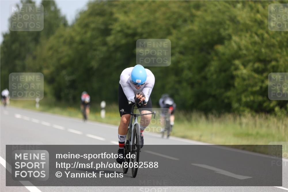 22.06.2025 - Viking Triathlon Yannick Fuchs http://msf.ph/oto/8082588 22.06.2025 12:24:11 Radfahren 243, 430, 494, 526, 642 meine-sportfotos.de