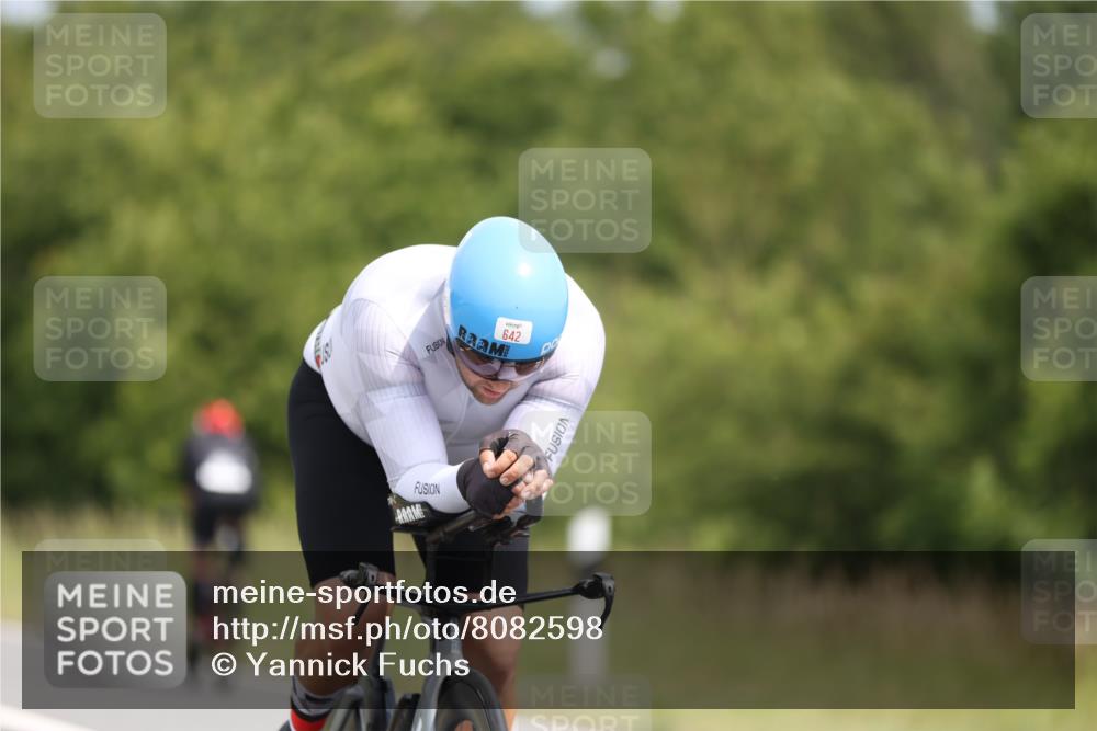 22.06.2025 - Viking Triathlon Yannick Fuchs http://msf.ph/oto/8082598 22.06.2025 12:24:12 Radfahren 243, 430, 494, 526, 642 meine-sportfotos.de