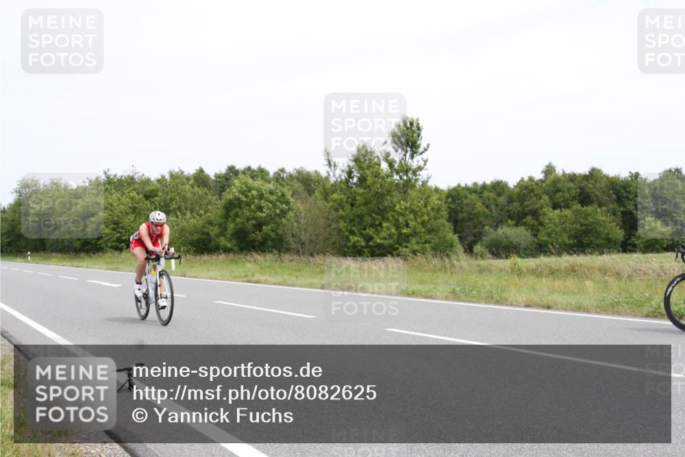 22.06.2025 - Viking Triathlon Yannick Fuchs http://msf.ph/oto/8082625 22.06.2025 12:46:24 Radfahren 230, 236, 326, 353, 607 meine-sportfotos.de