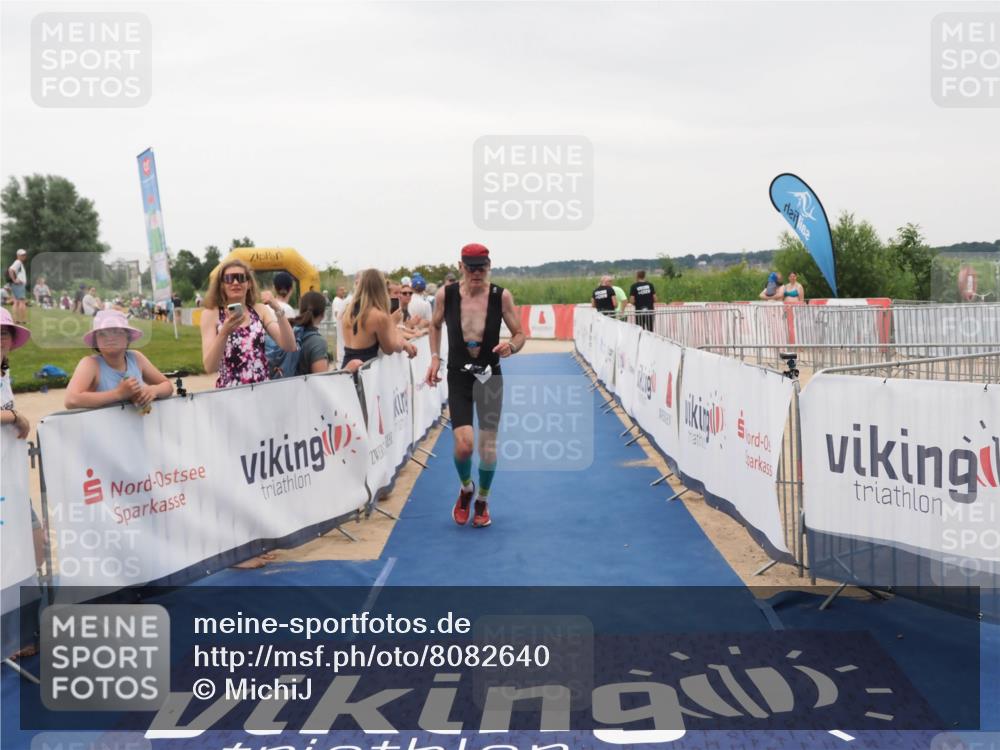 22.06.2025 - Viking Triathlon MichiJ http://msf.ph/oto/8082640 22.06.2025 16:01:37 Ziel 291, 543 meine-sportfotos.de