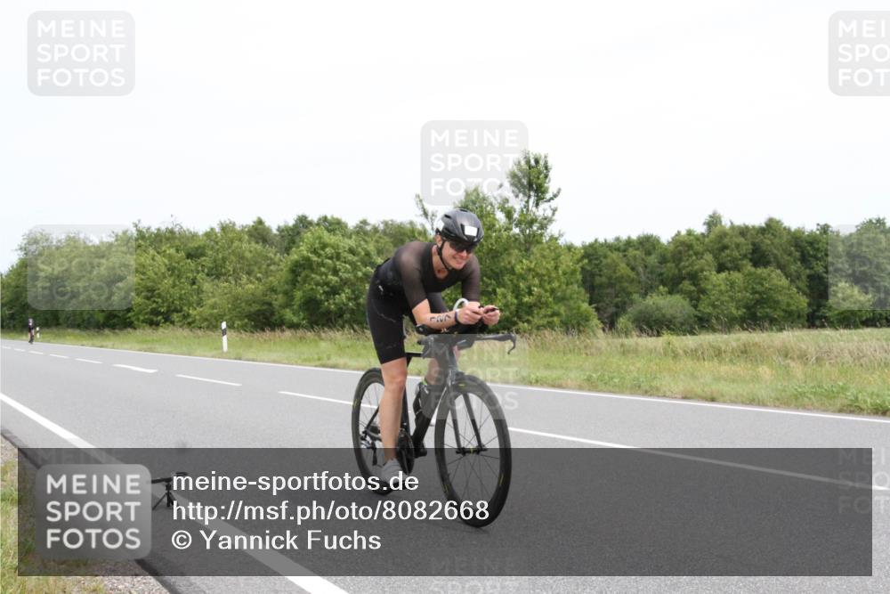 22.06.2025 - Viking Triathlon Yannick Fuchs http://msf.ph/oto/8082668 22.06.2025 12:46:50 Radfahren 19, 127, 439 meine-sportfotos.de