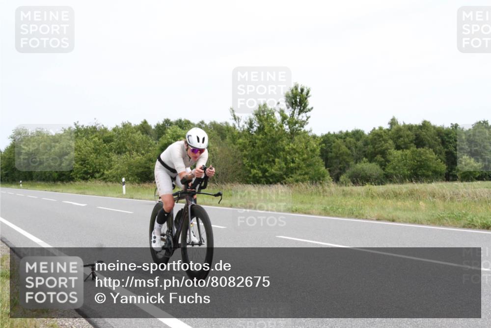 22.06.2025 - Viking Triathlon Yannick Fuchs http://msf.ph/oto/8082675 22.06.2025 12:46:56 Radfahren 19, 377, 439 meine-sportfotos.de