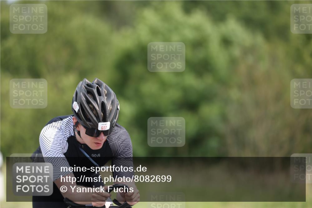 22.06.2025 - Viking Triathlon Yannick Fuchs http://msf.ph/oto/8082699 22.06.2025 12:24:41 Radfahren 38, 50, 75, 122, 141, 219, 261, 282, 607, 636 meine-sportfotos.de