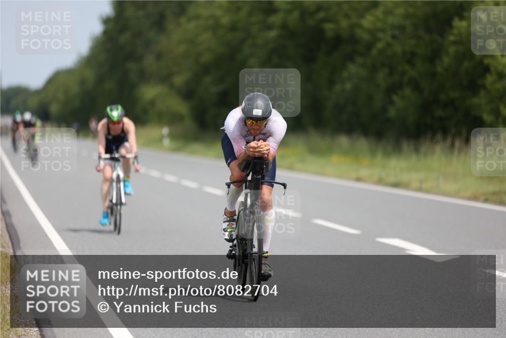 22.06.2025 - Viking Triathlon Yannick Fuchs http://msf.ph/oto/8082704 22.06.2025 12:24:43 Radfahren 38, 50, 75, 122, 141, 219, 261, 282, 343, 399, 607 meine-sportfotos.de