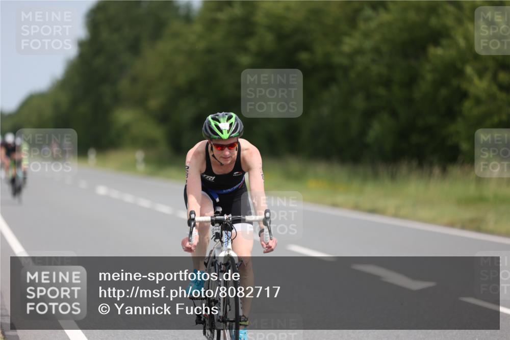 22.06.2025 - Viking Triathlon Yannick Fuchs http://msf.ph/oto/8082717 22.06.2025 12:24:45 Radfahren 38, 50, 75, 122, 225, 261, 282, 343, 399, 607 meine-sportfotos.de