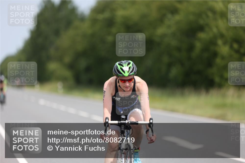 22.06.2025 - Viking Triathlon Yannick Fuchs http://msf.ph/oto/8082719 22.06.2025 12:24:46 Radfahren 38, 50, 75, 122, 225, 261, 282, 343, 399 meine-sportfotos.de