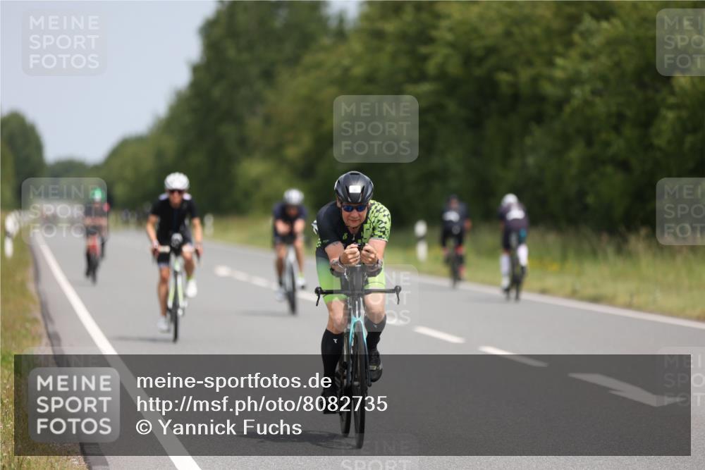 22.06.2025 - Viking Triathlon Yannick Fuchs http://msf.ph/oto/8082735 22.06.2025 12:24:50 Radfahren 50, 215, 225, 261, 282, 300, 343, 399, 410 meine-sportfotos.de