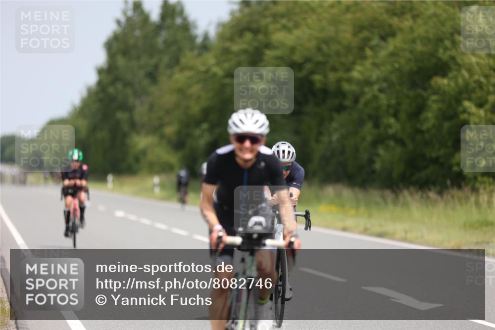 22.06.2025 - Viking Triathlon Yannick Fuchs http://msf.ph/oto/8082746 22.06.2025 12:24:53 Radfahren 50, 215, 225, 261, 300, 343, 399, 410 meine-sportfotos.de