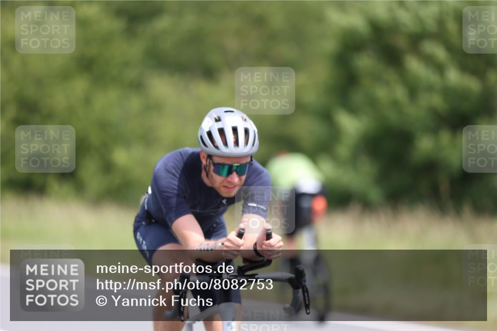 22.06.2025 - Viking Triathlon Yannick Fuchs http://msf.ph/oto/8082753 22.06.2025 12:24:54 Radfahren 50, 215, 225, 261, 300, 343, 399, 410 meine-sportfotos.de