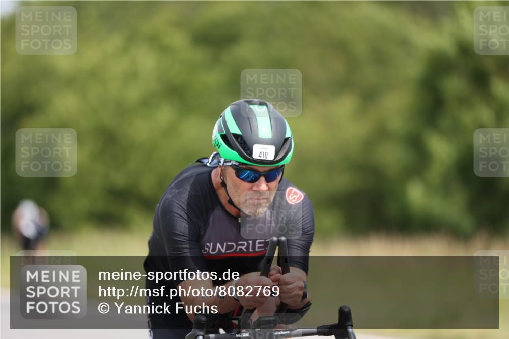22.06.2025 - Viking Triathlon Yannick Fuchs http://msf.ph/oto/8082769 22.06.2025 12:24:57 Radfahren 215, 225, 264, 300, 343, 410 meine-sportfotos.de