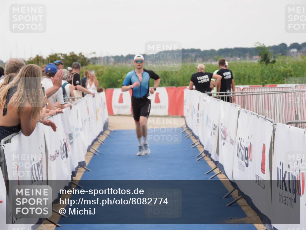 22.06.2025 - Viking Triathlon MichiJ http://msf.ph/oto/8082774 22.06.2025 16:01:45 Ziel 121 meine-sportfotos.de