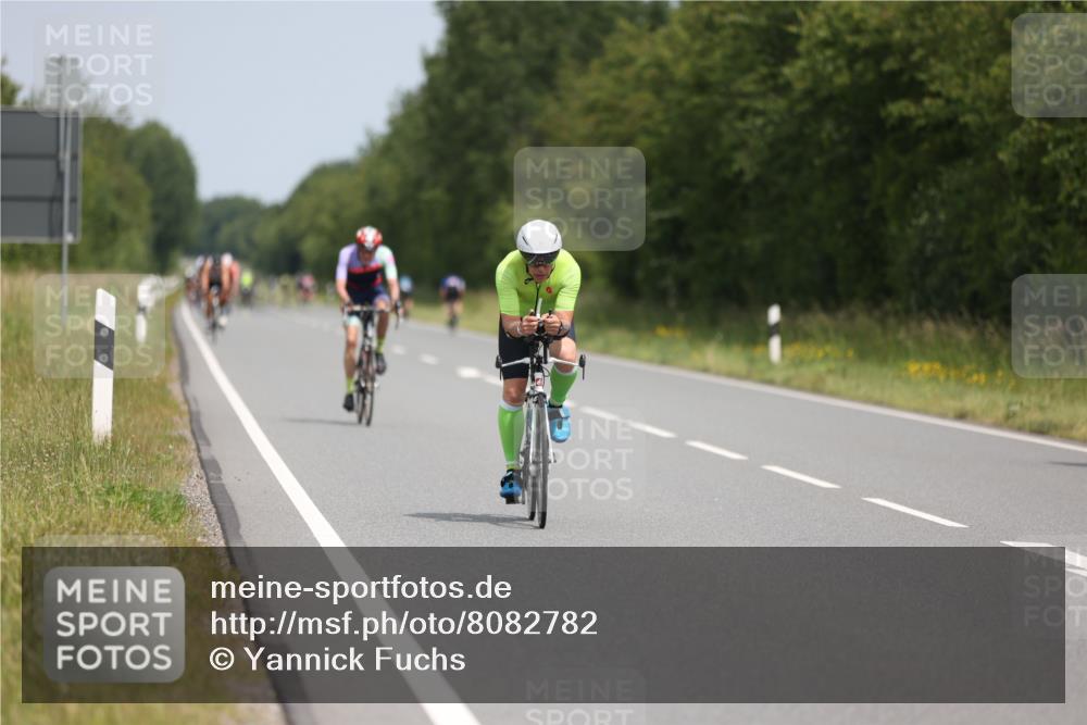22.06.2025 - Viking Triathlon Yannick Fuchs http://msf.ph/oto/8082782 22.06.2025 12:25:27 Radfahren 47, 175, 232, 263, 268, 554, 625 meine-sportfotos.de