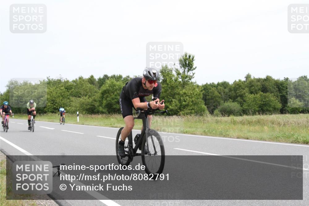22.06.2025 - Viking Triathlon Yannick Fuchs http://msf.ph/oto/8082791 22.06.2025 12:48:57 Radfahren 50, 80, 141, 165, 379 meine-sportfotos.de