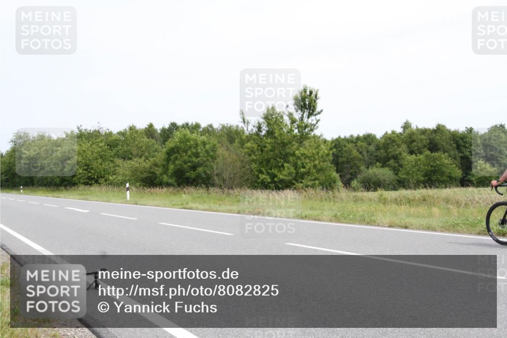 22.06.2025 - Viking Triathlon Yannick Fuchs http://msf.ph/oto/8082825 22.06.2025 12:49:27 Radfahren 55, 608 meine-sportfotos.de