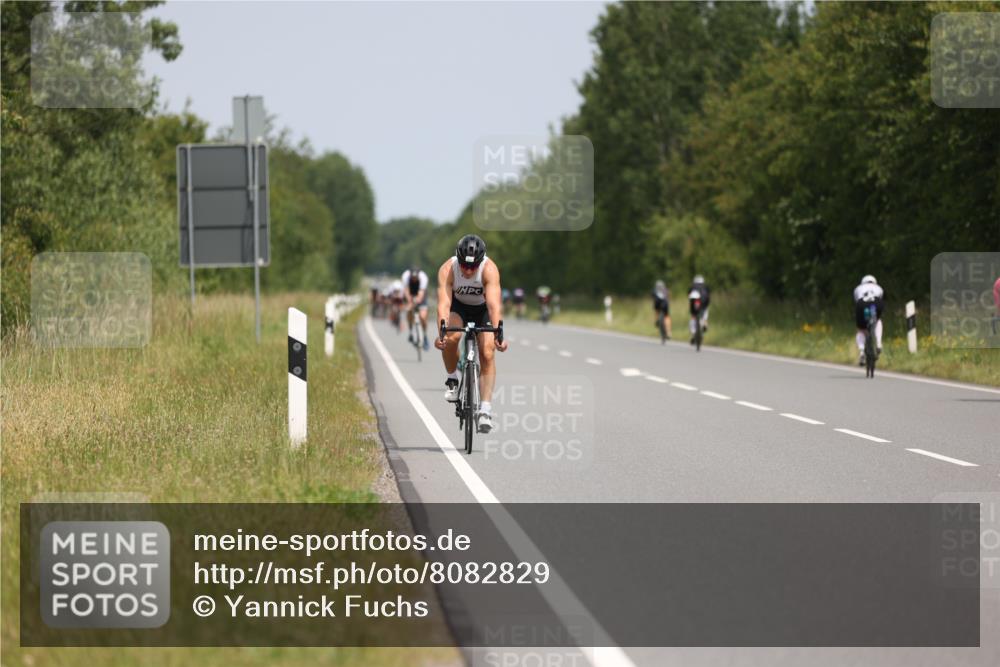 22.06.2025 - Viking Triathlon Yannick Fuchs http://msf.ph/oto/8082829 22.06.2025 12:25:35 Radfahren 64, 88, 134, 175, 299, 323, 480, 625 meine-sportfotos.de