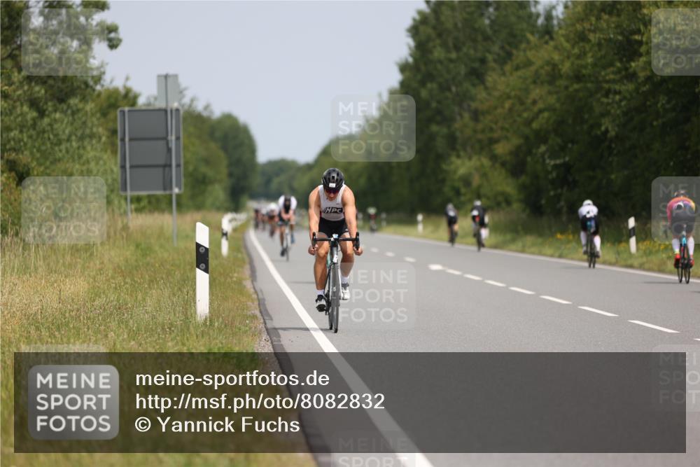 22.06.2025 - Viking Triathlon Yannick Fuchs http://msf.ph/oto/8082832 22.06.2025 12:25:36 Radfahren 64, 88, 134, 175, 223, 299, 323, 480, 625 meine-sportfotos.de
