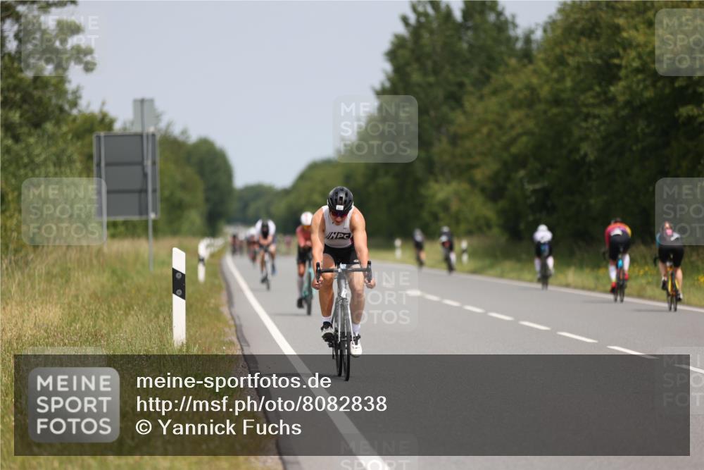 22.06.2025 - Viking Triathlon Yannick Fuchs http://msf.ph/oto/8082838 22.06.2025 12:25:36 Radfahren 64, 88, 134, 175, 223, 299, 323, 480, 625 meine-sportfotos.de