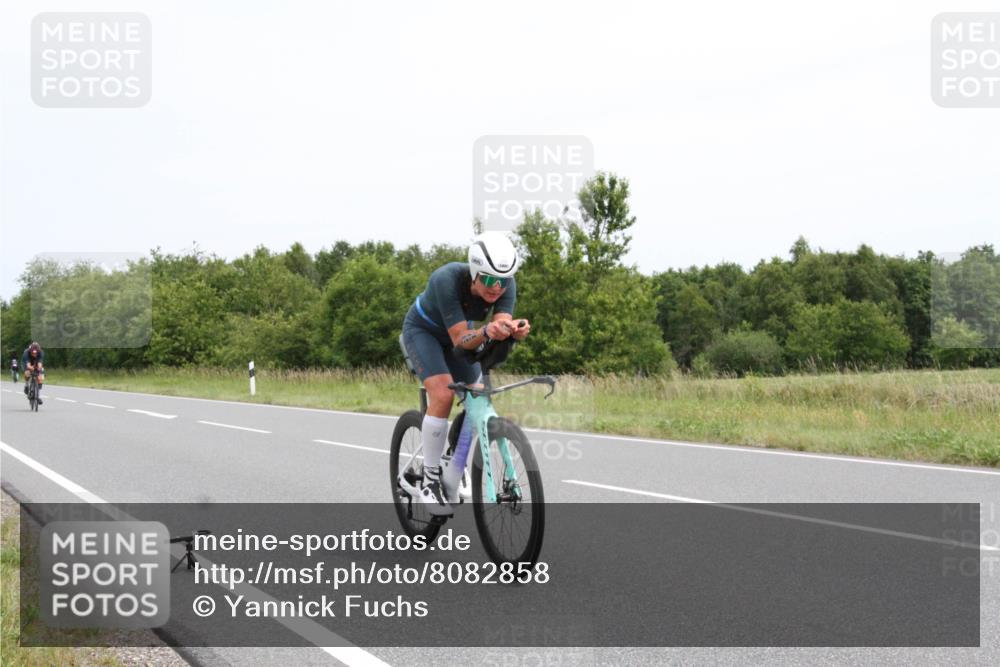 22.06.2025 - Viking Triathlon Yannick Fuchs http://msf.ph/oto/8082858 22.06.2025 12:50:09 Radfahren 20, 232, 256, 398, 470, 636 meine-sportfotos.de
