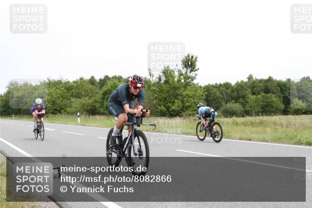 22.06.2025 - Viking Triathlon Yannick Fuchs http://msf.ph/oto/8082866 22.06.2025 12:50:11 Radfahren 20, 256, 398, 470, 636 meine-sportfotos.de