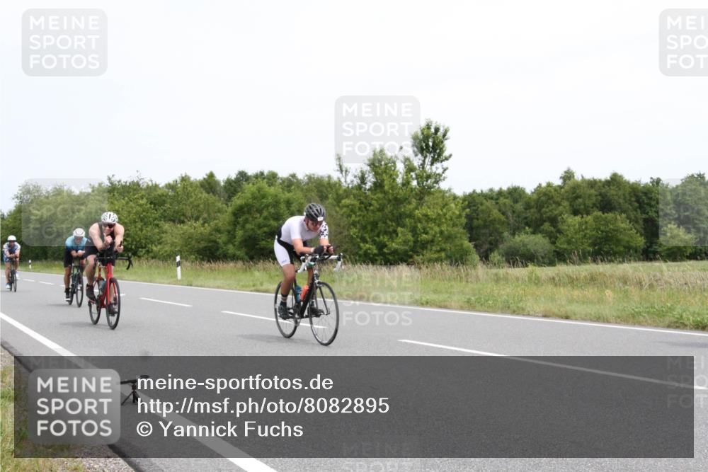 22.06.2025 - Viking Triathlon Yannick Fuchs http://msf.ph/oto/8082895 22.06.2025 12:50:33 Radfahren 29, 70, 243, 365, 399, 443, 451, 467, 549 meine-sportfotos.de