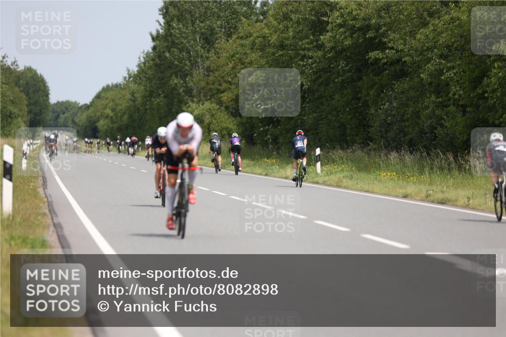 22.06.2025 - Viking Triathlon Yannick Fuchs http://msf.ph/oto/8082898 22.06.2025 12:25:49 Radfahren 10, 20, 223, 387, 507, 617 meine-sportfotos.de