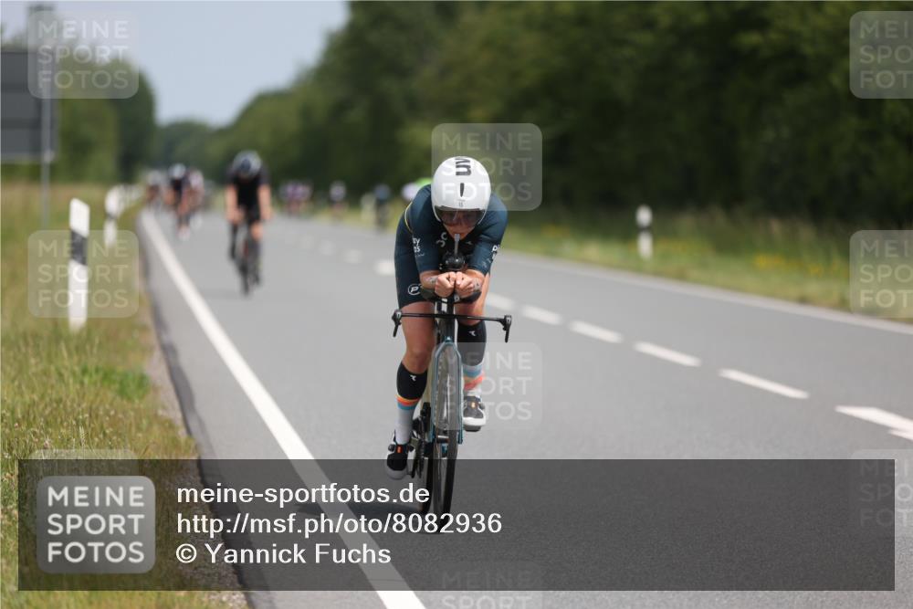 22.06.2025 - Viking Triathlon Yannick Fuchs http://msf.ph/oto/8082936 22.06.2025 12:26:01 Radfahren 15, 70, 103, 304, 305, 398 meine-sportfotos.de