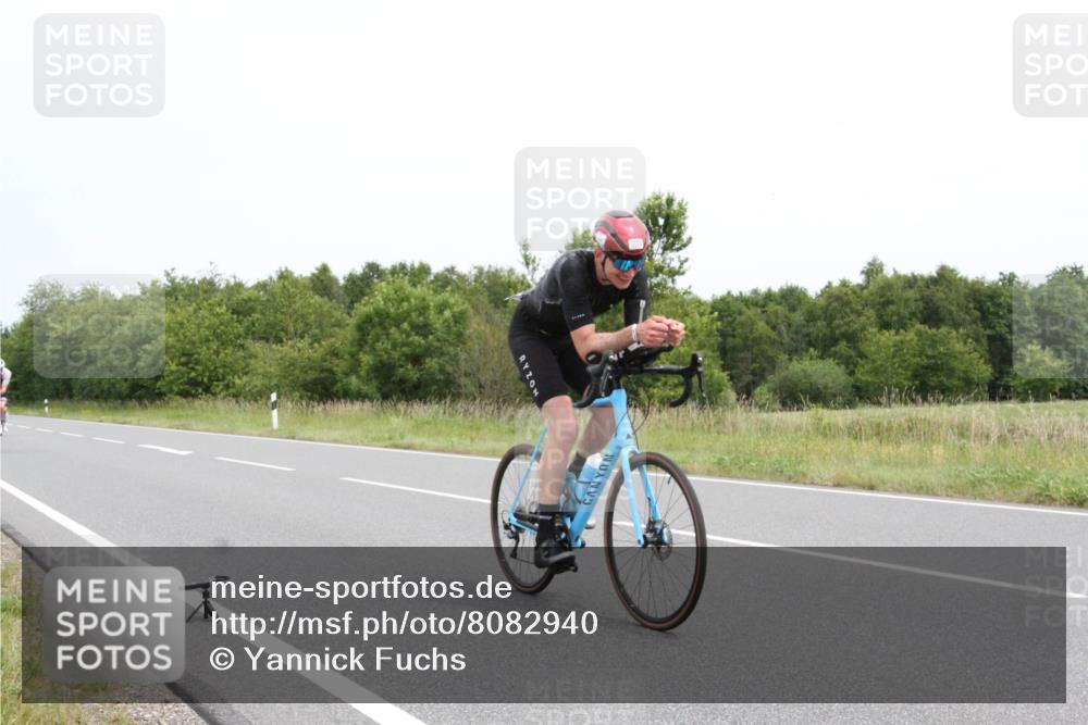 22.06.2025 - Viking Triathlon Yannick Fuchs http://msf.ph/oto/8082940 22.06.2025 12:50:52 Radfahren 75, 264, 304, 317, 507 meine-sportfotos.de