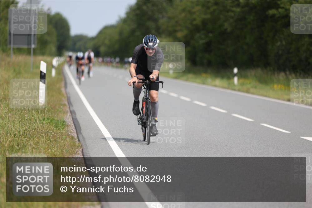22.06.2025 - Viking Triathlon Yannick Fuchs http://msf.ph/oto/8082948 22.06.2025 12:26:05 Radfahren 15, 70, 103, 304, 305, 398, 544 meine-sportfotos.de