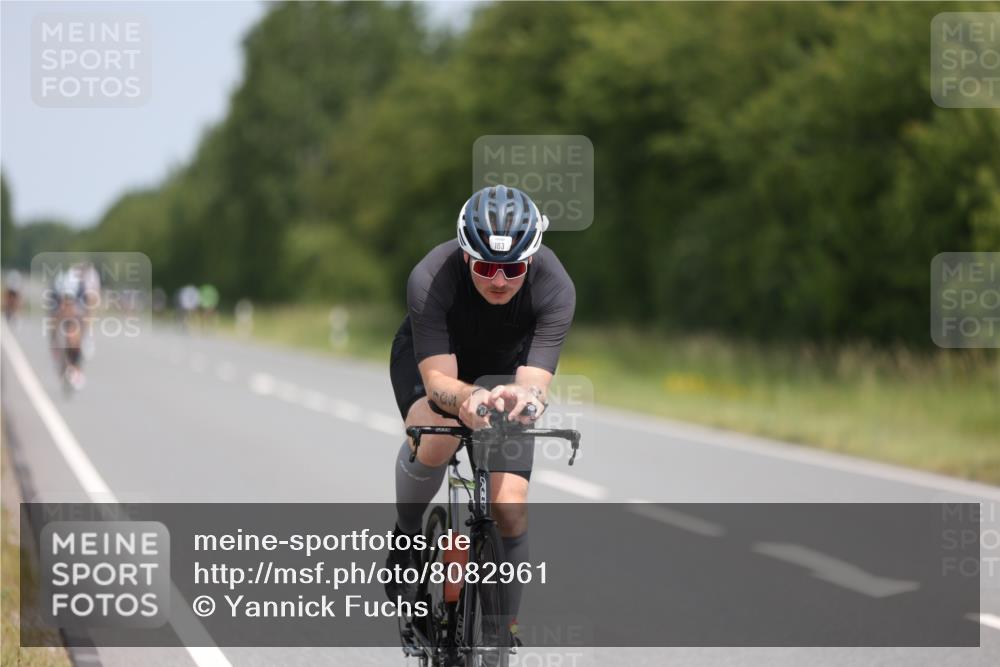 22.06.2025 - Viking Triathlon Yannick Fuchs http://msf.ph/oto/8082961 22.06.2025 12:26:07 Radfahren 70, 103, 304, 398, 544 meine-sportfotos.de