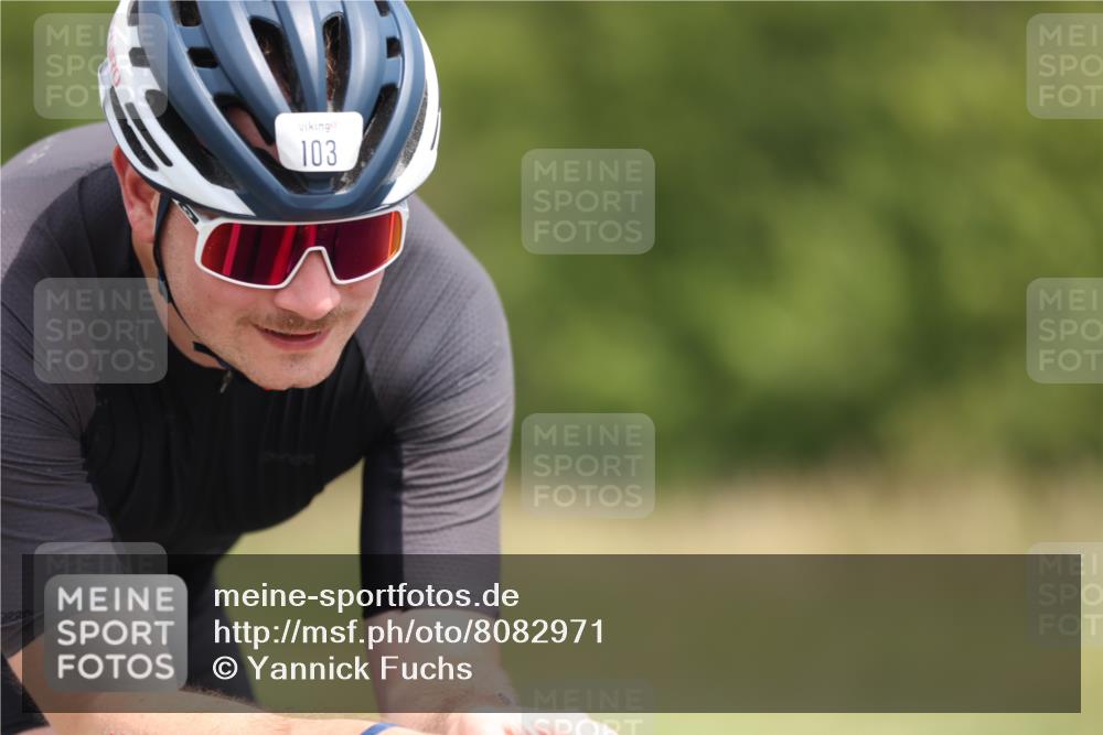 22.06.2025 - Viking Triathlon Yannick Fuchs http://msf.ph/oto/8082971 22.06.2025 12:26:08 Radfahren 55, 70, 103, 304, 398, 544 meine-sportfotos.de