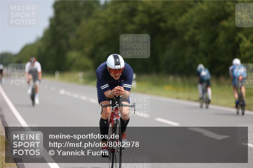 22.06.2025 - Viking Triathlon Yannick Fuchs http://msf.ph/oto/8082978 22.06.2025 12:26:12 Radfahren 55, 70, 103, 158, 265, 304, 544 meine-sportfotos.de