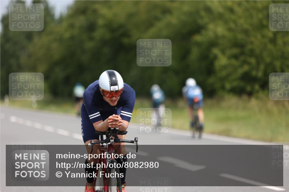 22.06.2025 - Viking Triathlon Yannick Fuchs http://msf.ph/oto/8082980 22.06.2025 12:26:13 Radfahren 55, 158, 265, 304, 544 meine-sportfotos.de