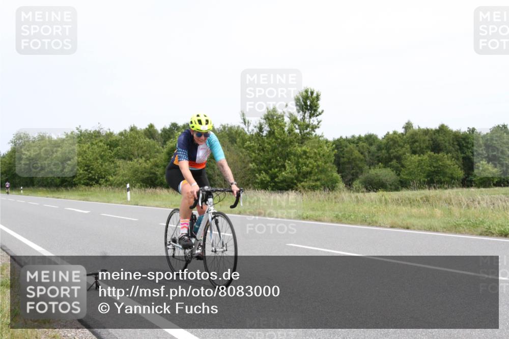 22.06.2025 - Viking Triathlon Yannick Fuchs http://msf.ph/oto/8083000 22.06.2025 12:51:54 Radfahren 456, 656 meine-sportfotos.de