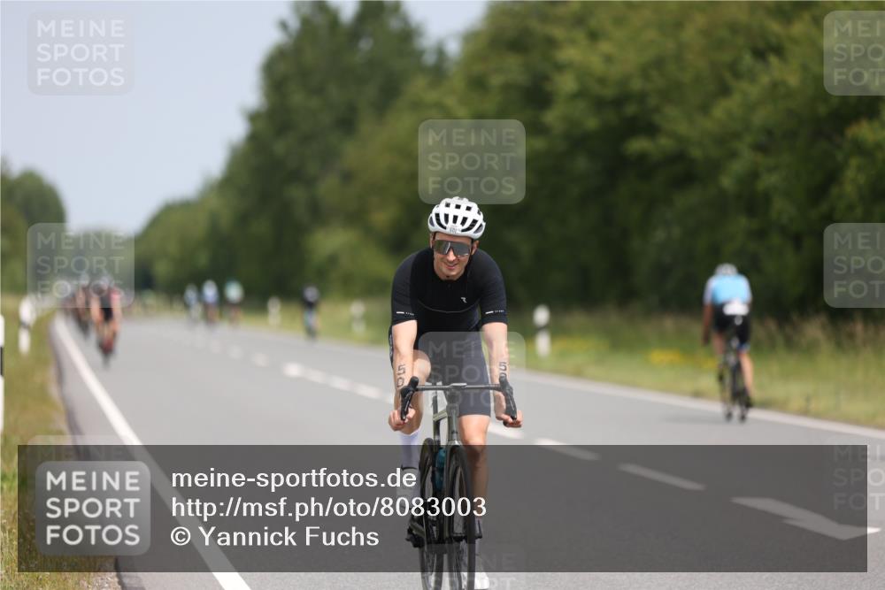 22.06.2025 - Viking Triathlon Yannick Fuchs http://msf.ph/oto/8083003 22.06.2025 12:26:25 Radfahren 246, 265, 456, 501, 518 meine-sportfotos.de