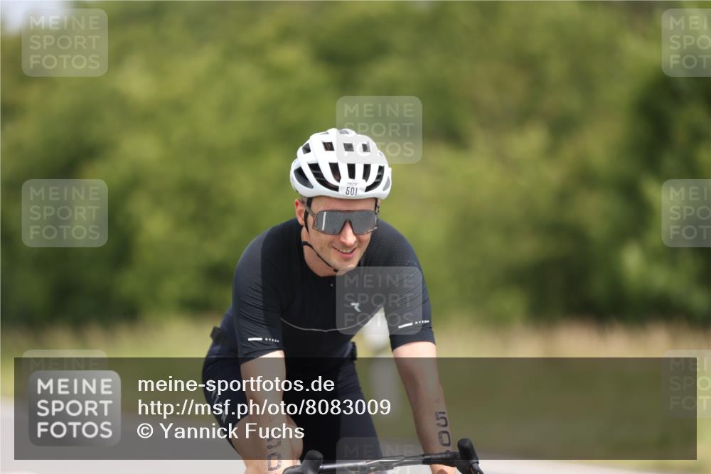 22.06.2025 - Viking Triathlon Yannick Fuchs http://msf.ph/oto/8083009 22.06.2025 12:26:27 Radfahren 246, 456, 501, 518 meine-sportfotos.de