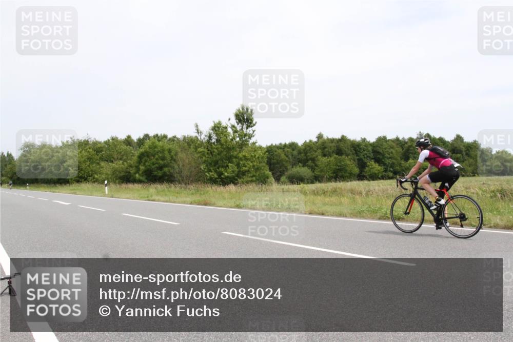 22.06.2025 - Viking Triathlon Yannick Fuchs http://msf.ph/oto/8083024 22.06.2025 12:52:36 Radfahren 160, 249, 319 meine-sportfotos.de