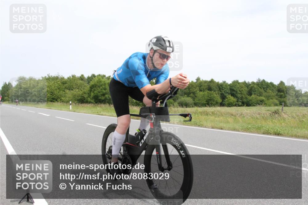 22.06.2025 - Viking Triathlon Yannick Fuchs http://msf.ph/oto/8083029 22.06.2025 12:52:43 Radfahren 59, 167, 298, 319, 601 meine-sportfotos.de